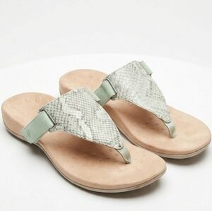 Vionic Wanda Snake Print Orthotic Sandals 9 Mint Seafoam Thong Sandal